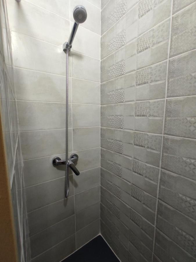Habitacion Cactus, Entrada Privada Y Bano Privado En Suite By Flamingo House, No Fumadores 阿雷西费 外观 照片